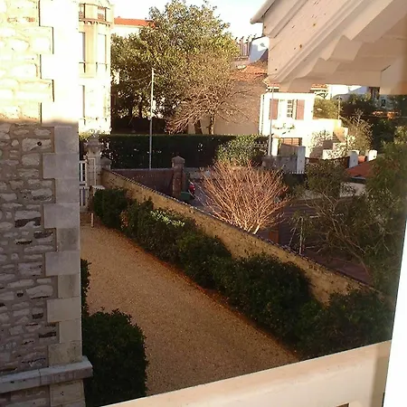 With One Bedroom In Biarritz, With Wonderful View, Furn Apartment